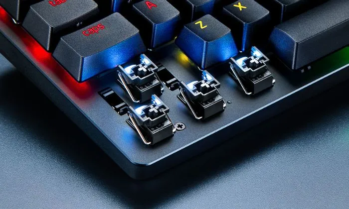 mechanical keyboard optical and mechanical switch comparison close up