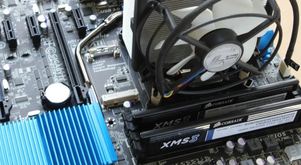 PC Part Compatibility Mistakes - Ram Modules installed on a Mother Board